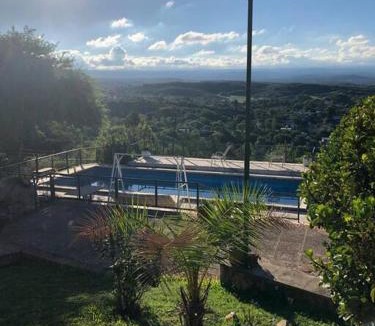 Villa Carlos Paz House | CASA CON VISTA A LAS SIERRAS