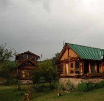 Dr. Enrique Zarate Cabin | Cabañas El Milagro