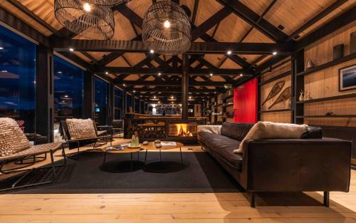 Torres Del Paine Cabin | Kau Rio Serrano