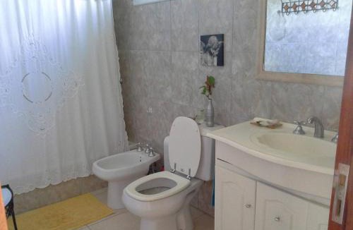 La Poblacion Apartment | Arcángeles del Oeste - Descanso al pie de la montaña