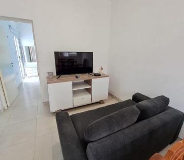 La Rioja Apartment | Depto amoblado zona UNLaR