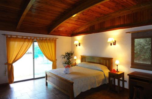 Hanga Roa Resort | Heva Eco Lodge