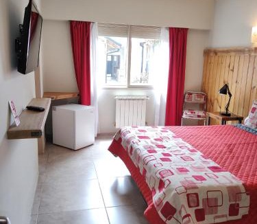10 de Diciembre Hostel | Hosteria El Korú