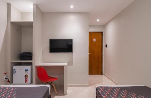 Serrinha House | Mega Aeroporto Hotel Apenas 1 km de distância do Aeroporto de Fortaleza