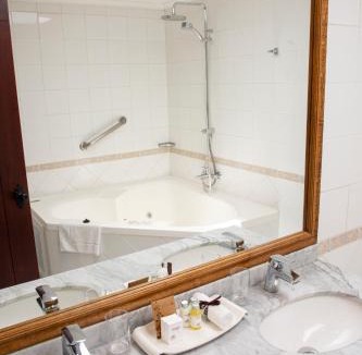 Santa Cruz Hotel | Hotel Santa Cruz Plaza