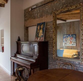 General Villegas Bed & Breakfast | Versión Moreno B & B