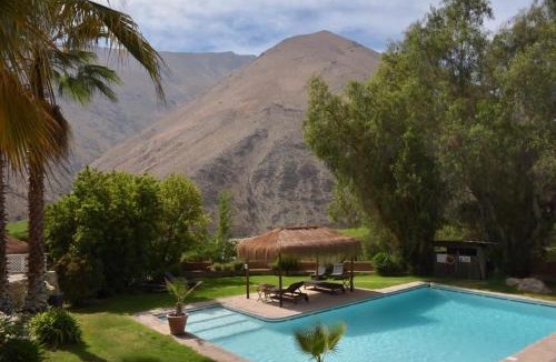 Pisco Elqui Bed & Breakfast | Hotel Misterios del Elqui