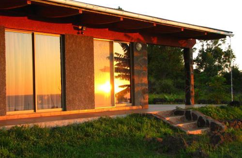 Hanga Roa Resort | Heva Eco Lodge