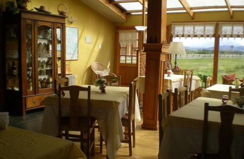 Torres Del Paine Hotel | Hosteria Lago del Toro