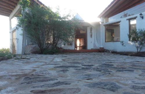 San Javier Department House | Refugio: El Llamado