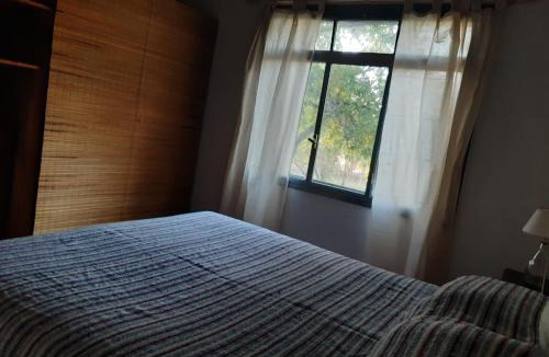 Las Rosas House | La Roja y Barro tal vez
