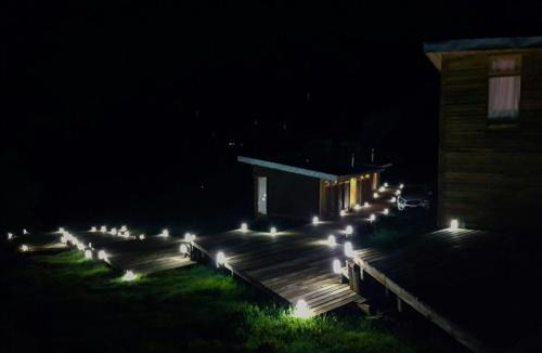 Curanipe Hotel | Cabañas rio chovellen