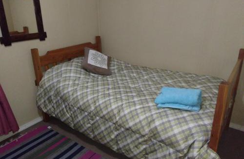Villarrica Bed & Breakfast | Flor/Victoria