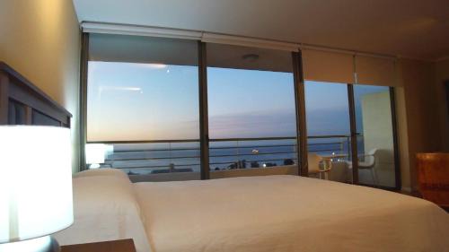Placeres Apartment | Alluring View at Valparaiso departamento