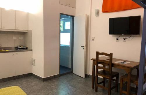 Villa Crespo Apartment | Villa Crespo Arena