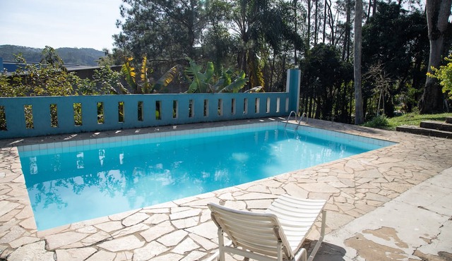 Farm with spacious house, near São Paulo in Guararema