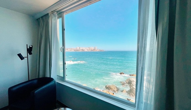 Radisson Blu Acqua Hotel & Spa Concon