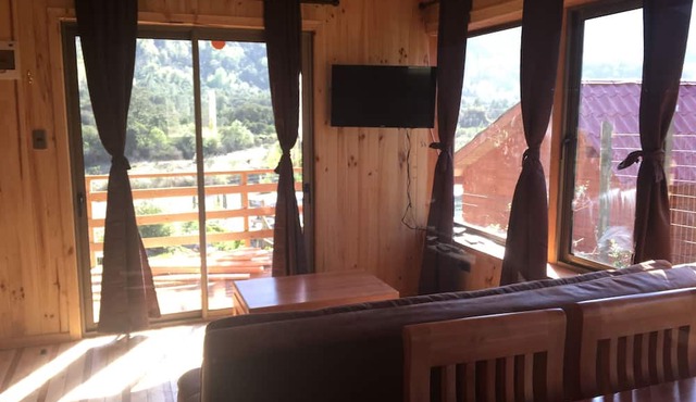 Los Quenes River Lodge