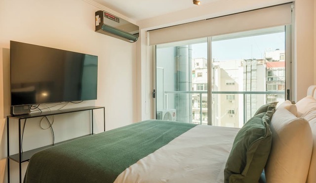 Incredible Studio Luxe Tower D902