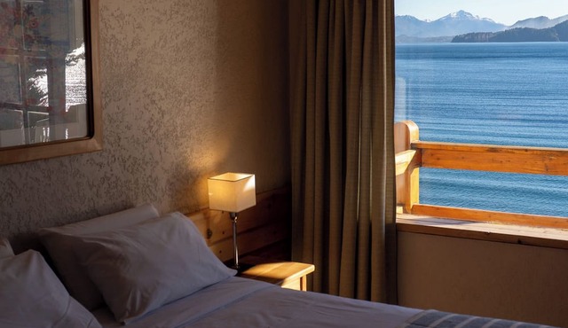 Apart del Lago