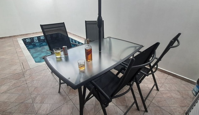 Itanhaem. Cozy new house with pool and private barbecue area in Itanhaém