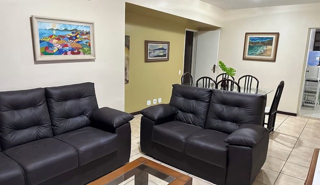 Apartment on the beachfront of Praia do Forte in Cabo Frio, opposite Praça das Águas. in Cabo Frio