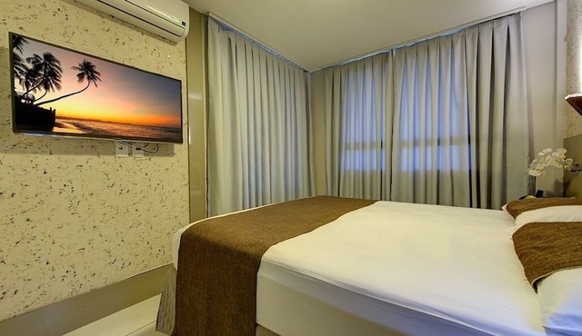 "HOUSING CEARÁ" - Luxury BEACH PARK-MANDARA - 4 Bedrooms AC/TV - "ON THE BEACH" in Fortaleza