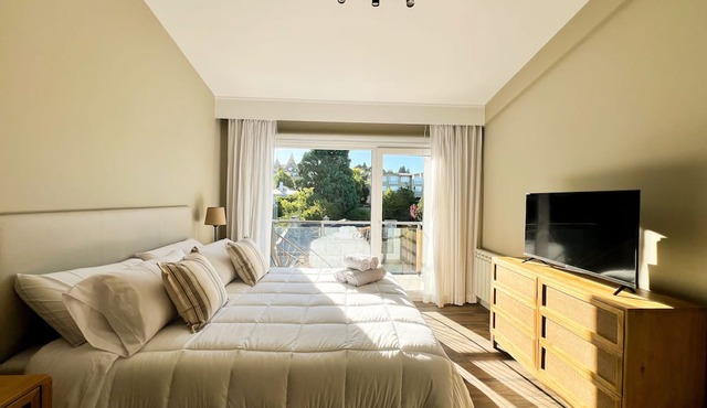 Guemes Apartments