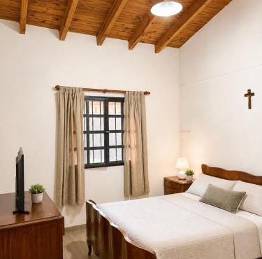 Casa mendocina con gran jardín y parrilla