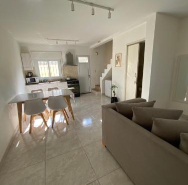 Duplex Boulevard in Viedma