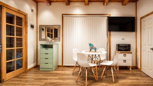 Tiny house