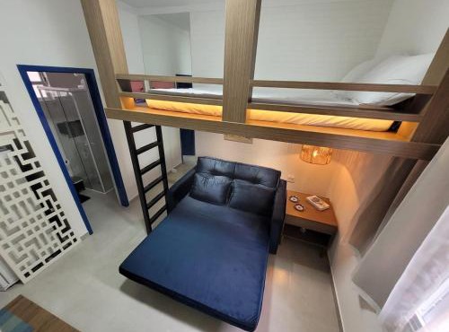 Lindo studio, recém-mobiliado, na avenida da praia in Santos