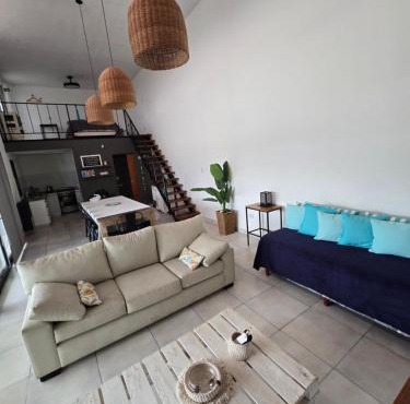 Loft Amplio y moderno con parque CASARENT