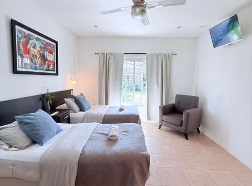 G8 Hermoso Monoambiente con Cochera 2 huéspedes in Villa Ángela