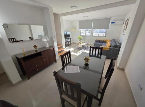 Lucero 1 - Moderno Triplex con Patio y Cochera Doble