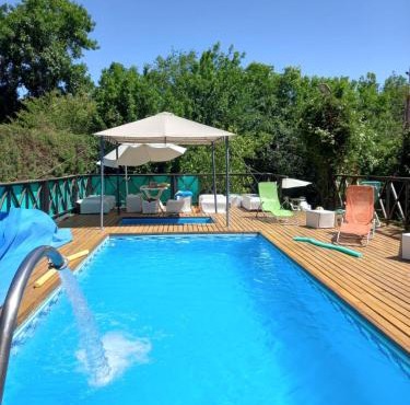 Quinta en Lobos para 10 personas con pileta Climatizada