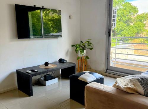 Lovely & Lightful Studio with pool