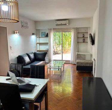 Departamento en Martinez a 100 metros de la plaza