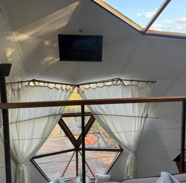 SI VIAJE Domos & Glamping