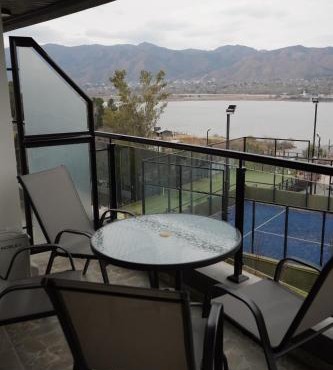 Veneto Village - Vista al Lago - 10 minutos a Carlos Paz in Villa Parque Siquiman