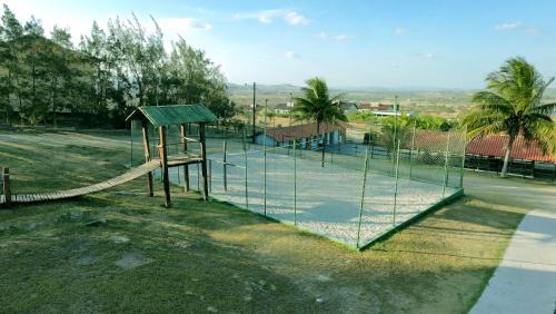FLAT MONTE CASTELO CONDOMÍNIO GRAVATÁ NA FRENTE DA ÁREA DE LAZER - Pe in Gravatá