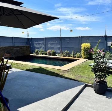 Moderna casa con piscina e internet de alta velocidad en Talca