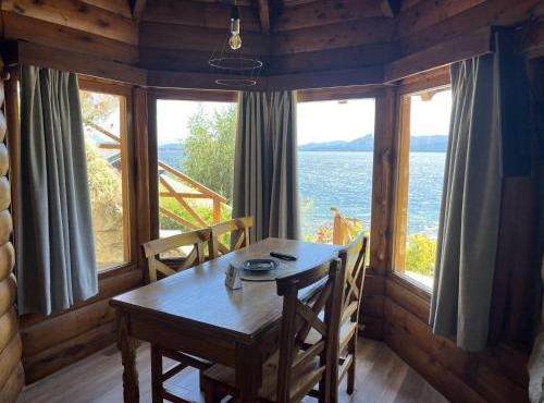 La Caleta Bungalows in San Carlos de Bariloche