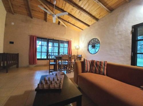 Casa de campo parque Iberá in Colonia Carlos Pellegrini