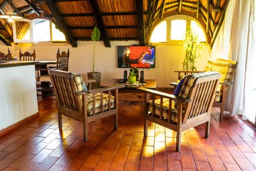 " Casa quinta "San Bernardo" Con Pileta y amplio jardín