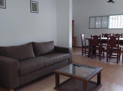 Casa completa en Unquillo in Unquillo