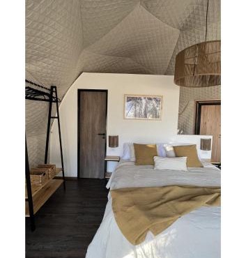 Deer Glamping