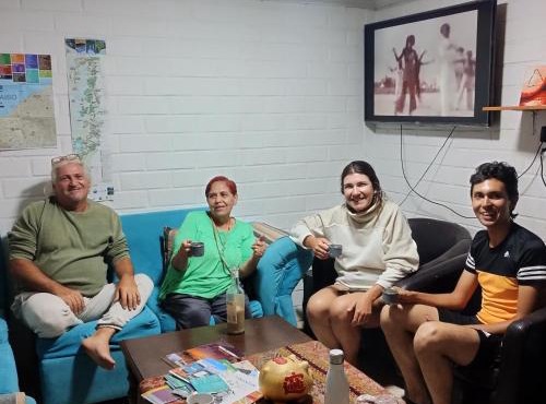 Backpackers House - Near The Airport