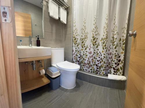 Vistara Suites