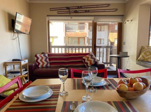 HOM I Edificio El Plomo I SKI-OUT I Valle Nevado EP607 in Farellones